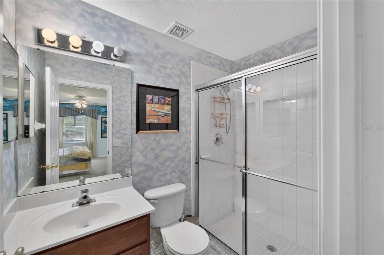 19128 Meadow Pine Drive , Tampa, FL 33647 Photo