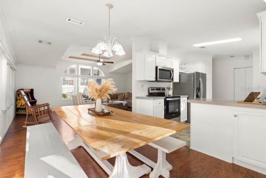 6331 Theodan Street , Weeki Wachee, FL 34607 Photo