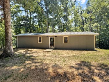144 A Hesley Drive, Unit A, New Concord, KY 42076