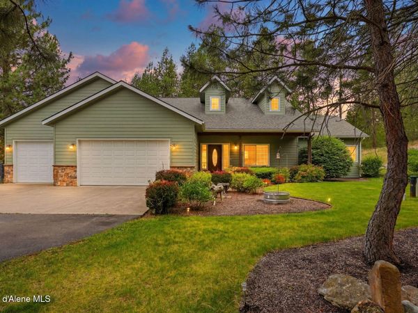 8964 N Hauser Lake RD , Hauser, ID 83854