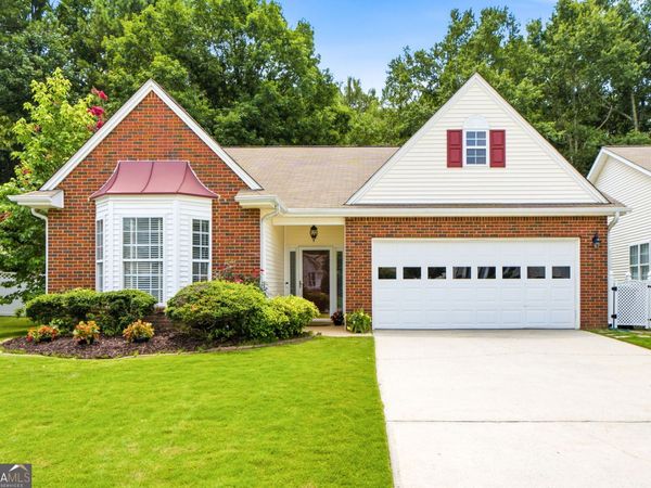 2047 Village Park Dr., Peachtree City, GA 30269