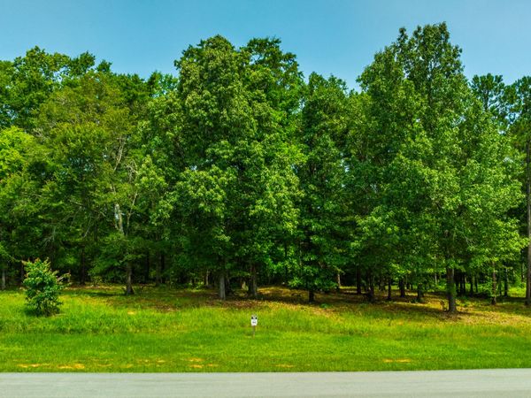 115 Harmony Bay Drive, Eatonton, GA 31024