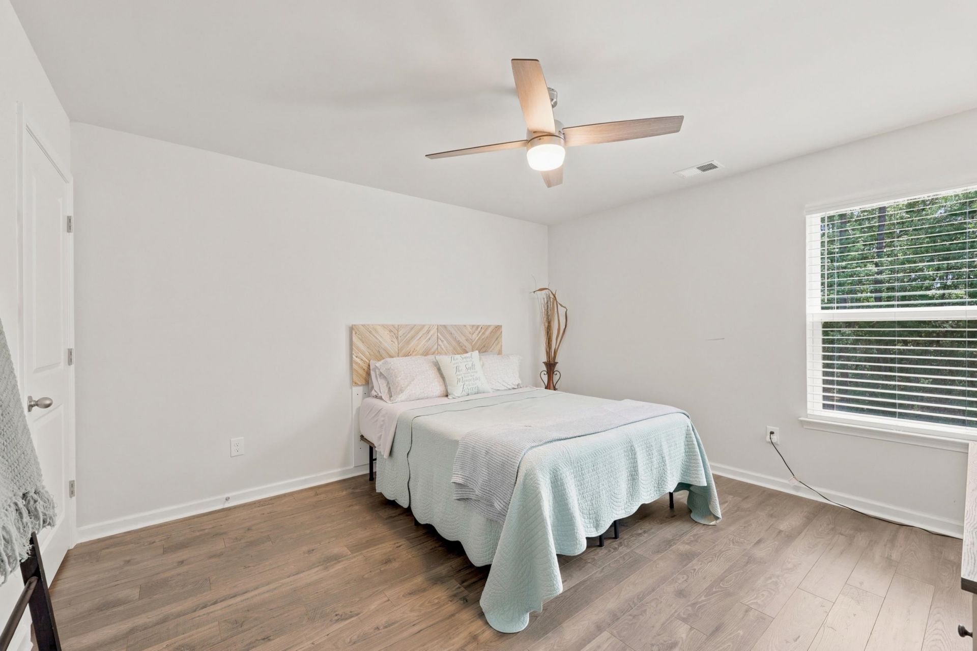2933 Pegasus Place Photo 44