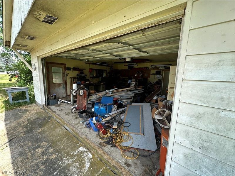 10056 Lawndell Road SW, Navarre, OH 44662 Photo 18