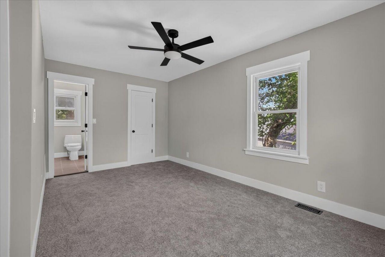 133 Stephanie Circle Photo 10