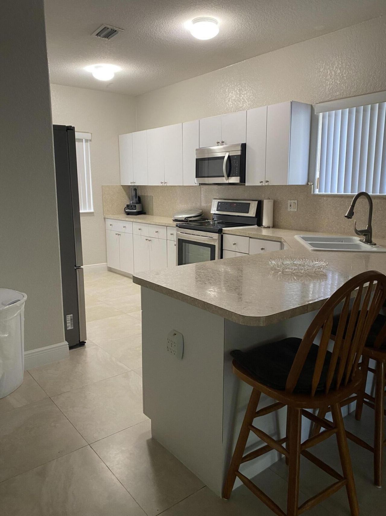 16307 NW 91st Avenue, Miami Lakes, FL 33018 Photo
