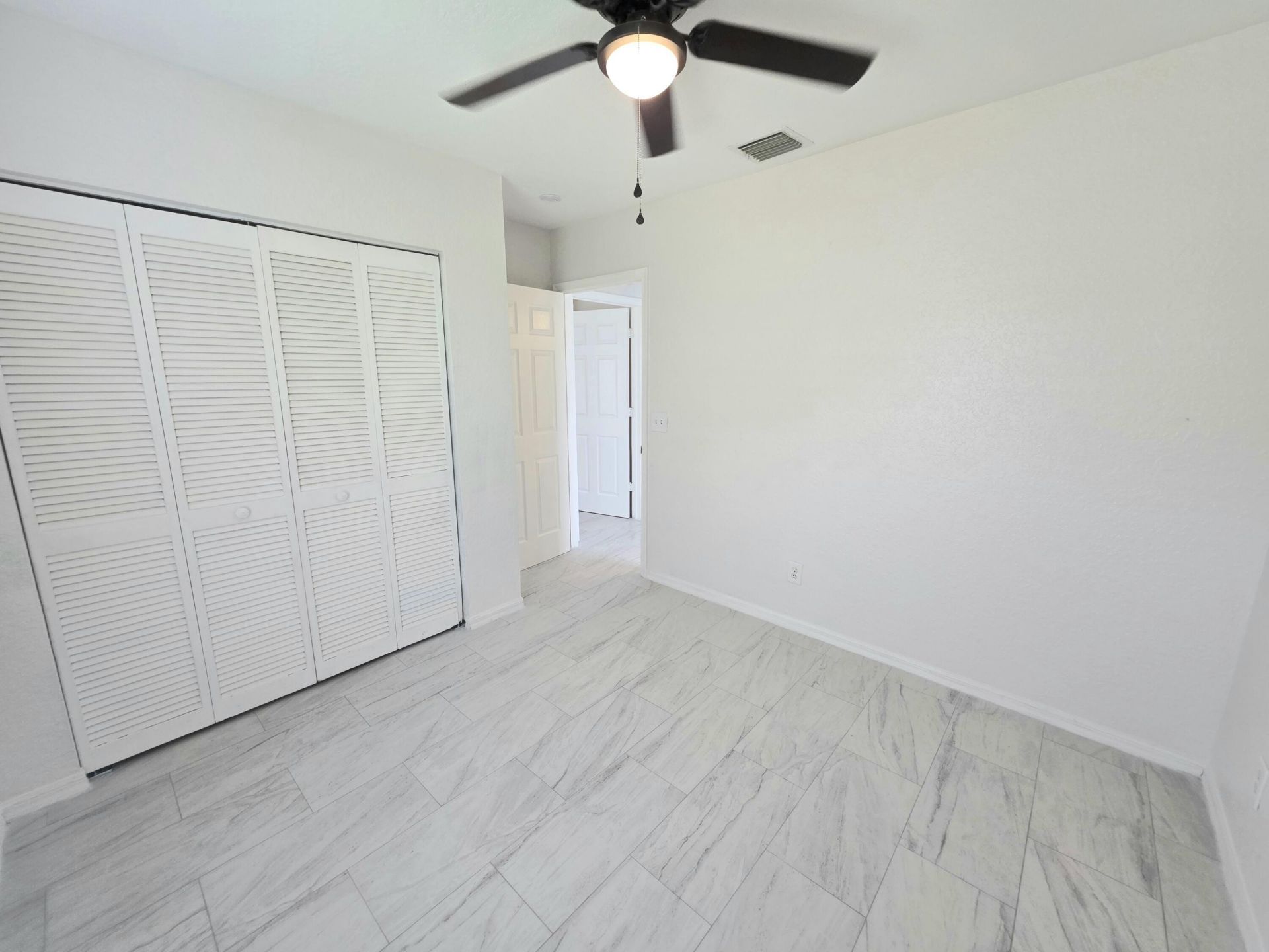 569 E Ridge Circle N, Boynton Beach, FL 33435 Photo