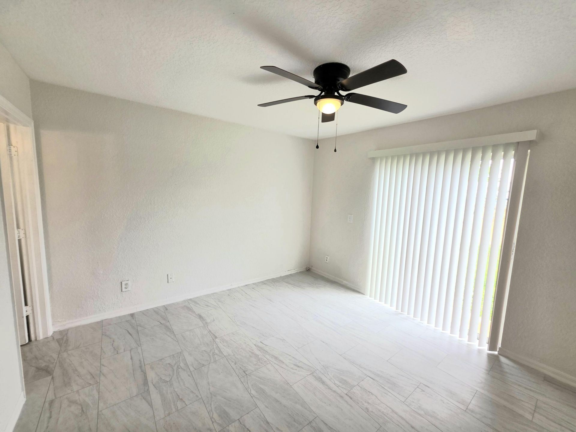569 E Ridge Circle N, Boynton Beach, FL 33435 Photo