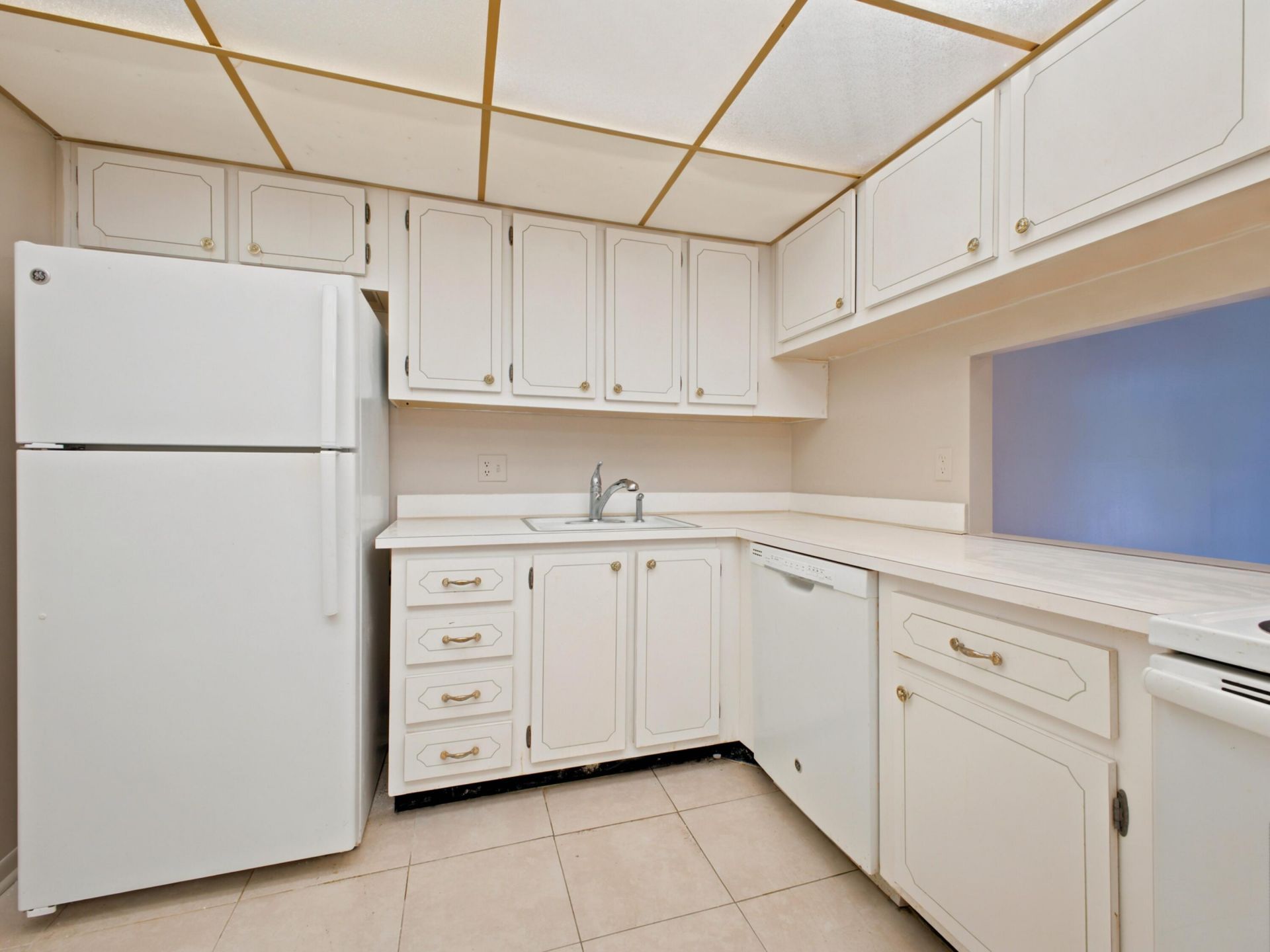 500 Executive Center Drive, Unit 2m, West Palm Beach, FL 33401 Photo