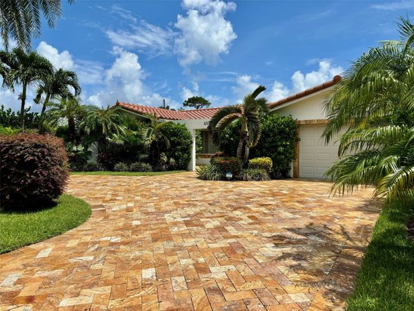 4070 NE 26th Avenue, Fort Lauderdale, FL 33308