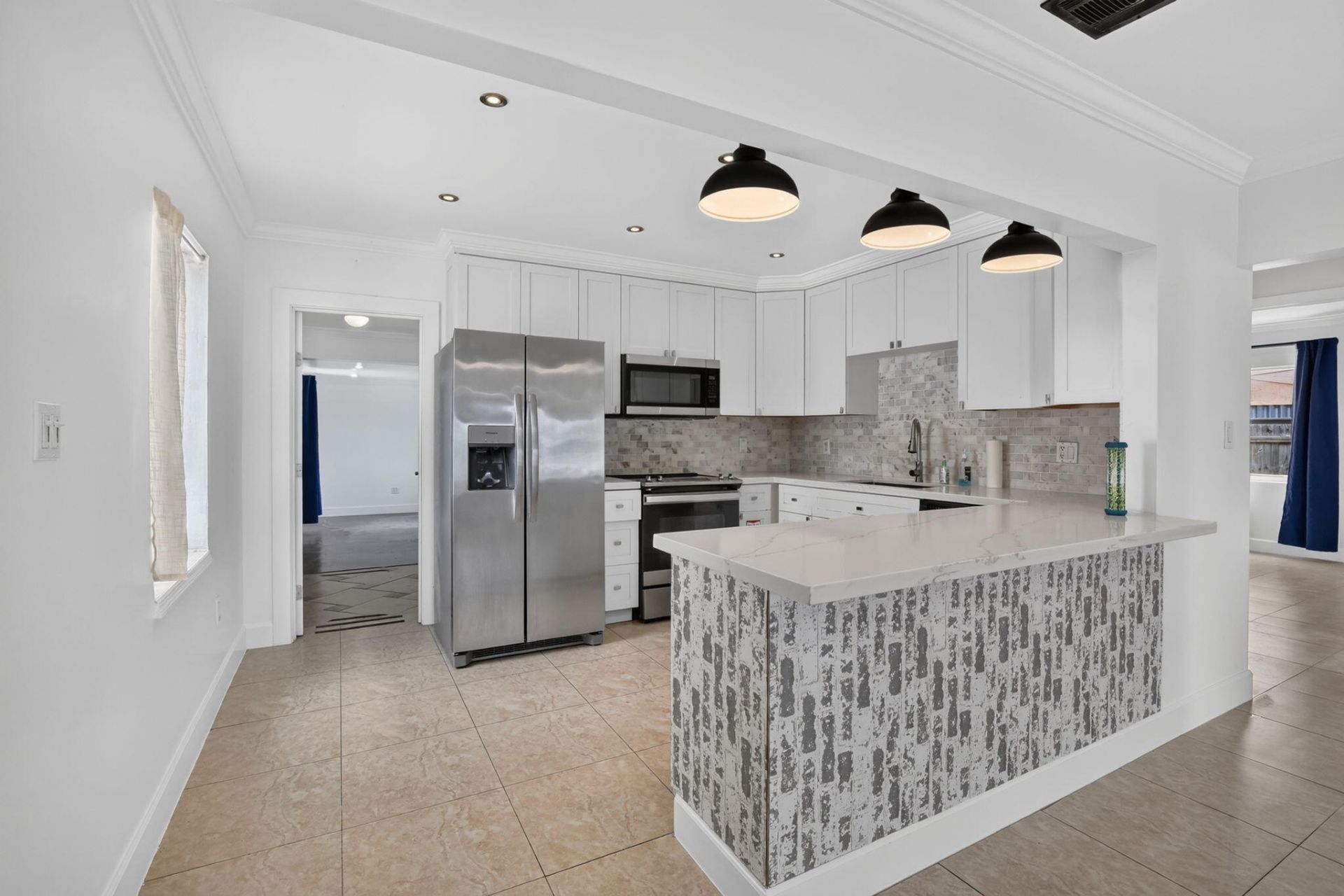 2427 Harding Street, Hollywood, FL 33020 Photo