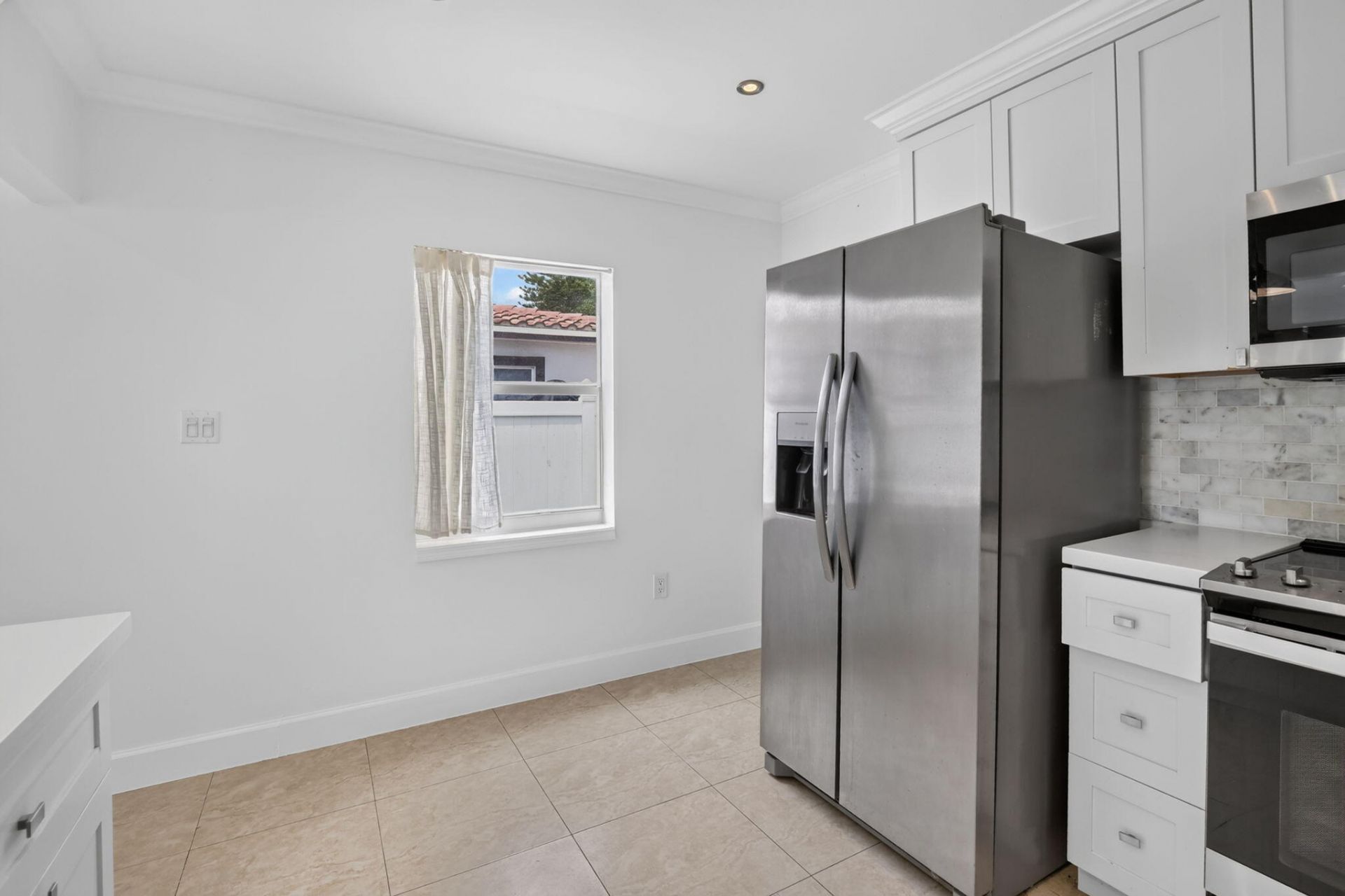 2427 Harding Street, Hollywood, FL 33020 Photo