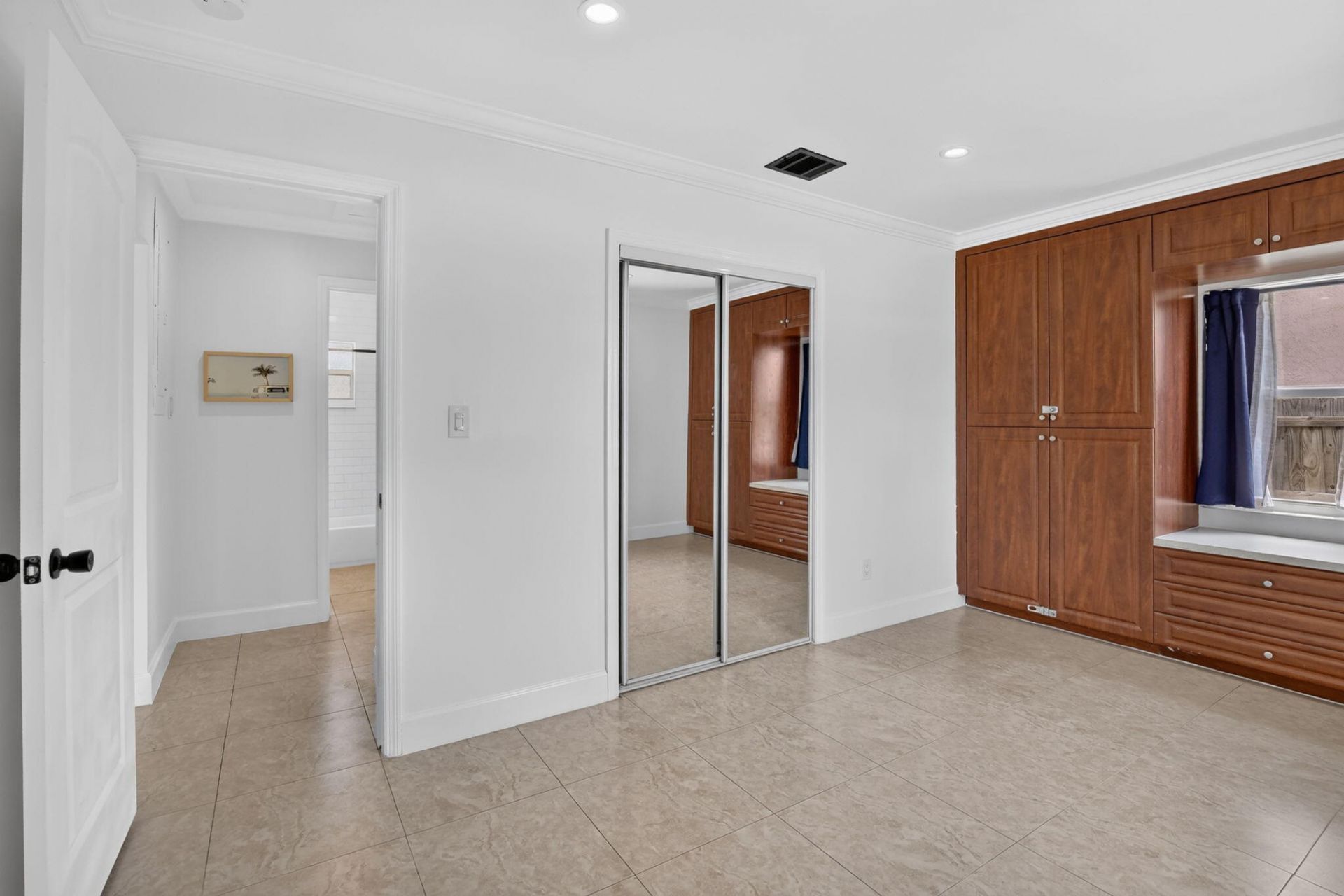 2427 Harding Street, Hollywood, FL 33020 Photo
