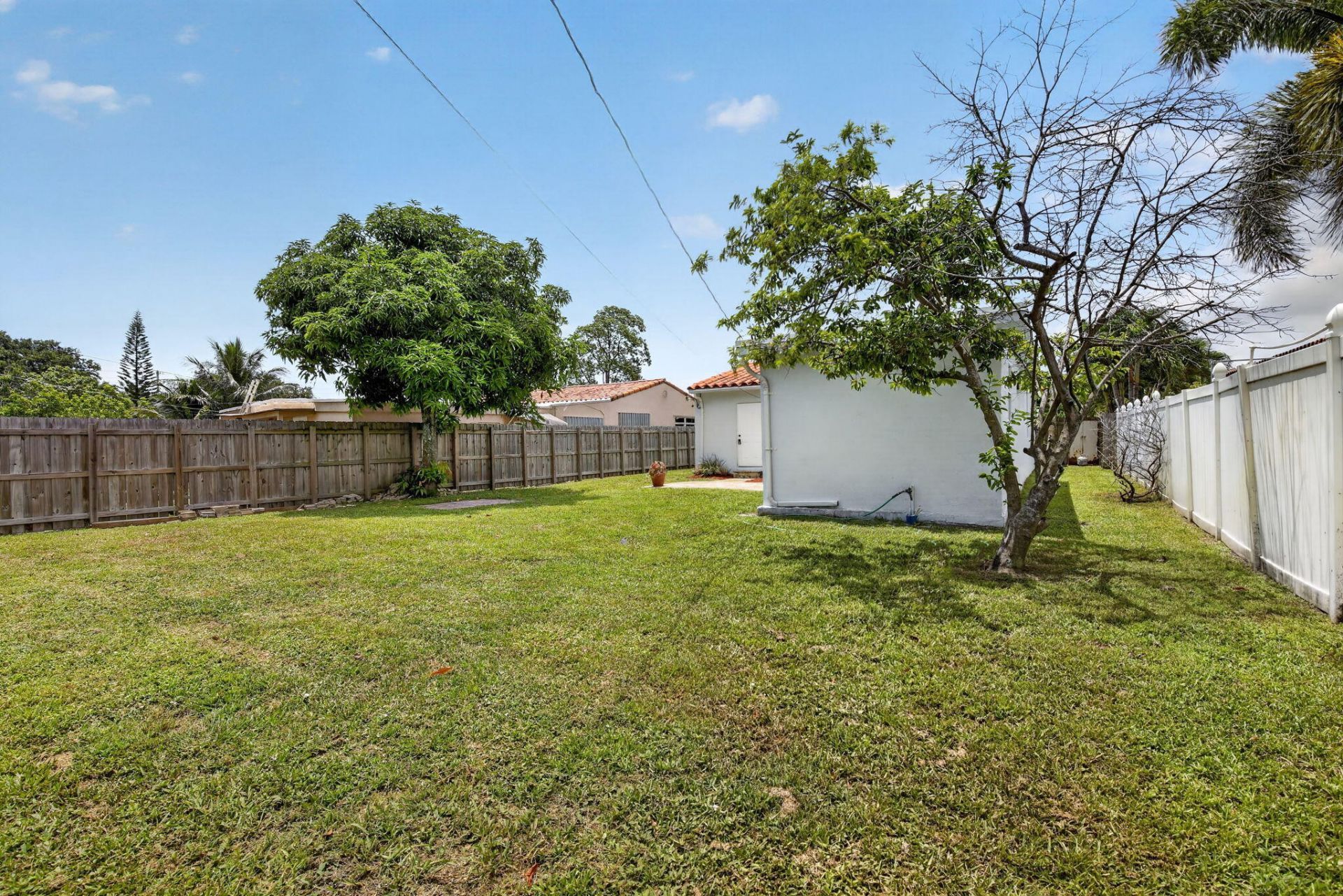 2427 Harding Street, Hollywood, FL 33020 Photo