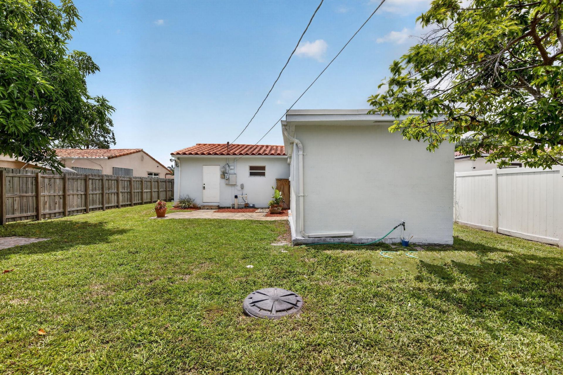 2427 Harding Street, Hollywood, FL 33020 Photo