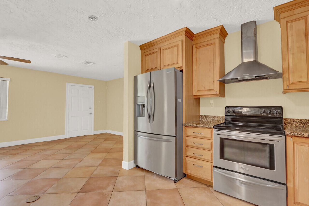 4529 Square Lake Drive, Palm Beach Gardens, FL 33418 Photo