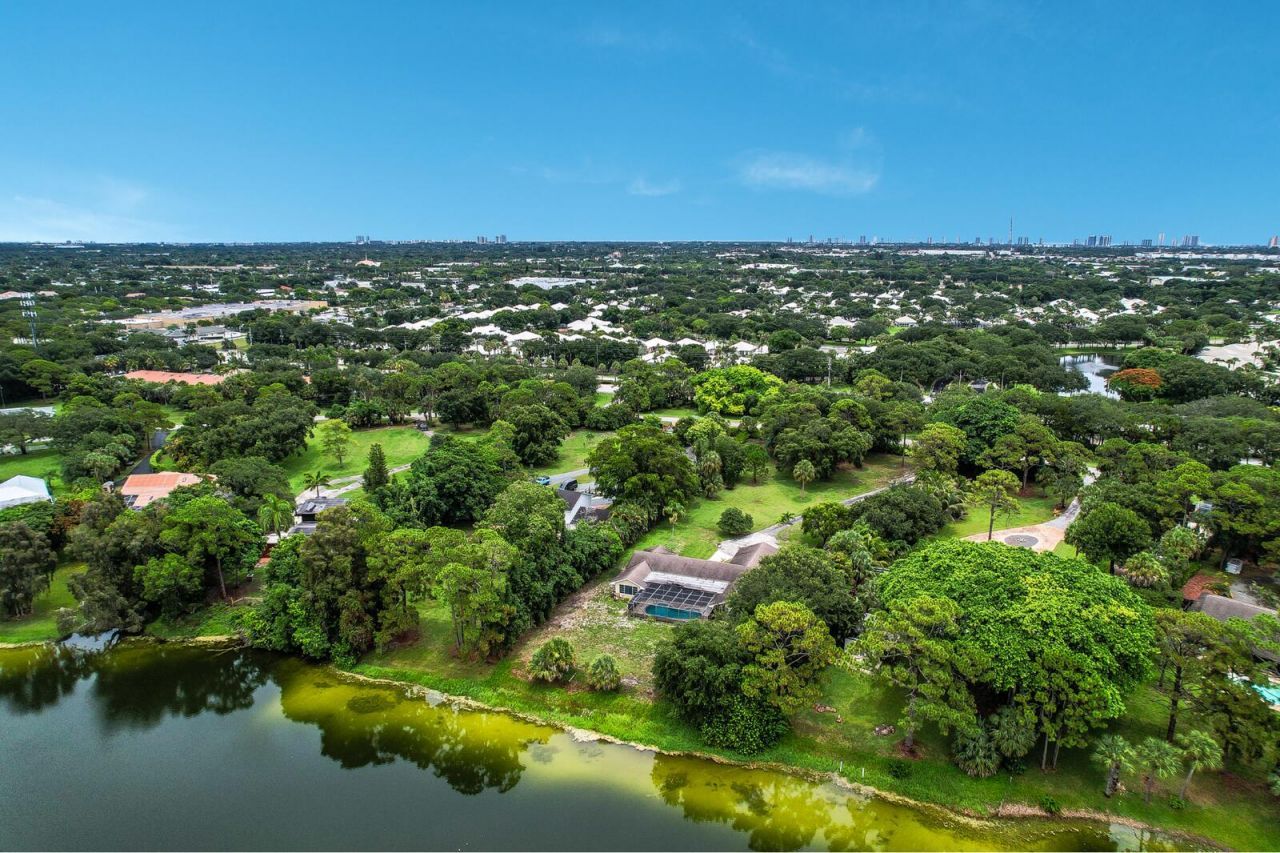 4529 Square Lake Drive, Palm Beach Gardens, FL 33418 Photo