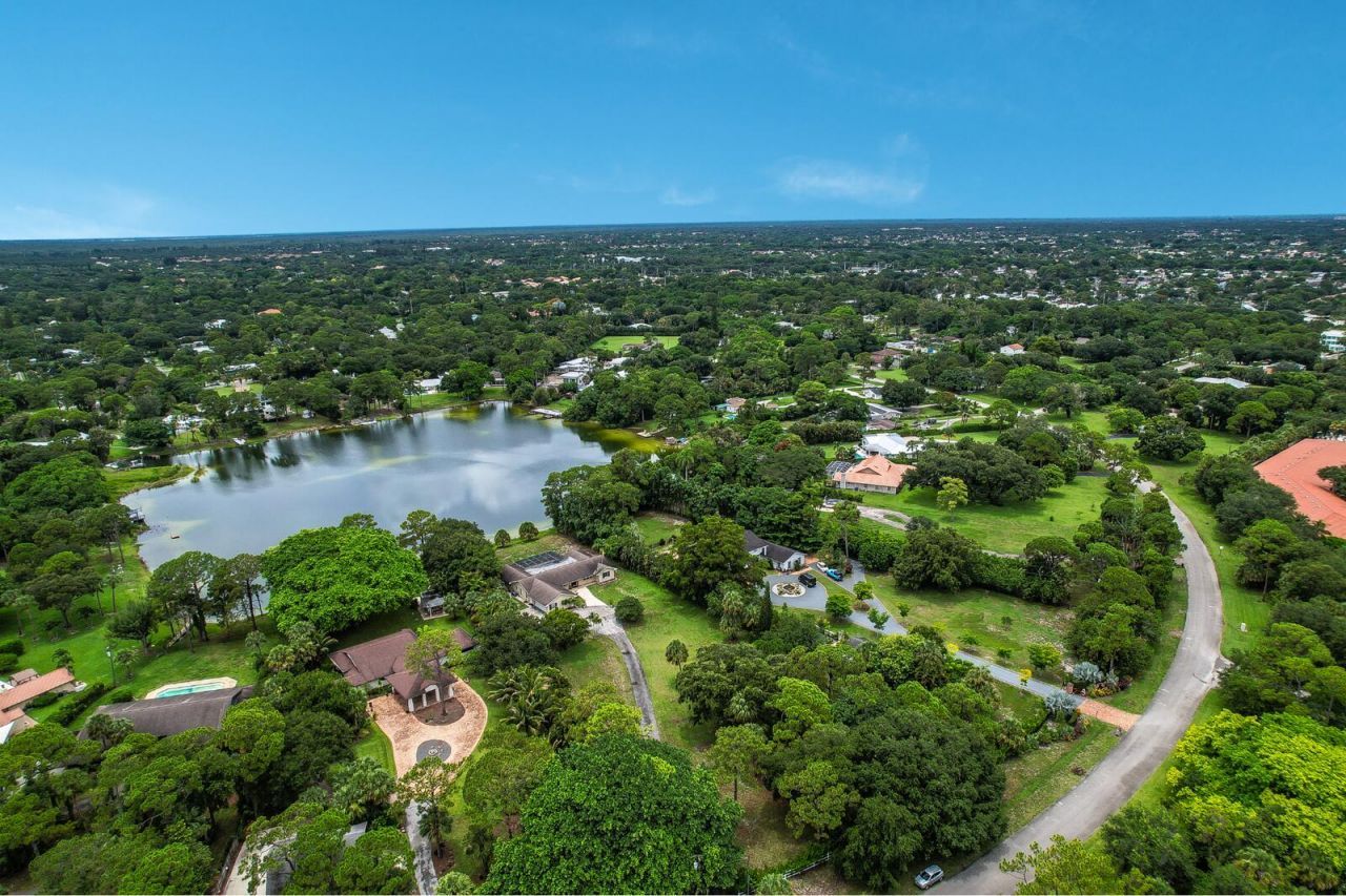 4529 Square Lake Drive, Palm Beach Gardens, FL 33418 Photo