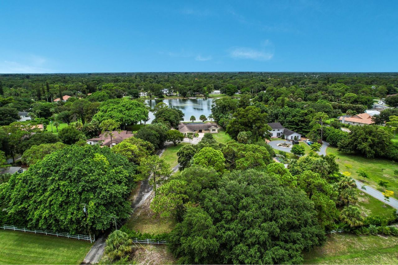 4529 Square Lake Drive, Palm Beach Gardens, FL 33418 Photo