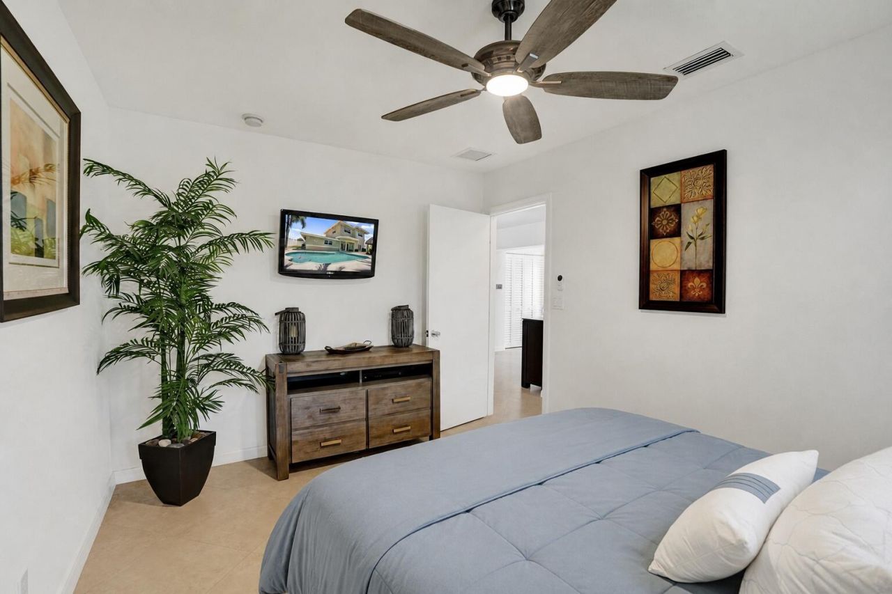 240 SE 3rd Court, Pompano Beach, FL 33060 Photo