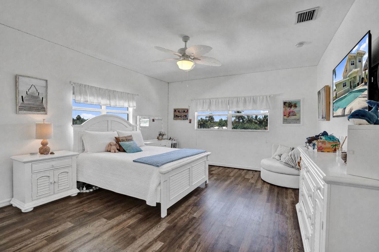 240 SE 3rd Court, Pompano Beach, FL 33060 Photo