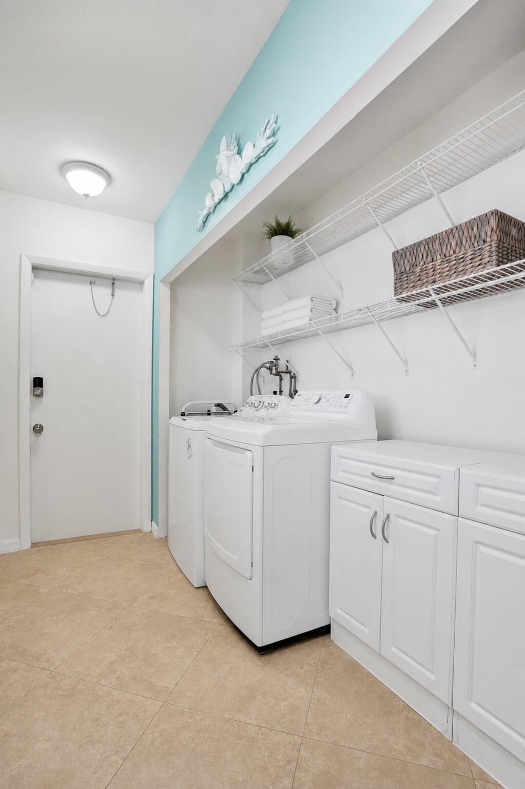 240 SE 3rd Court, Pompano Beach, FL 33060 Photo