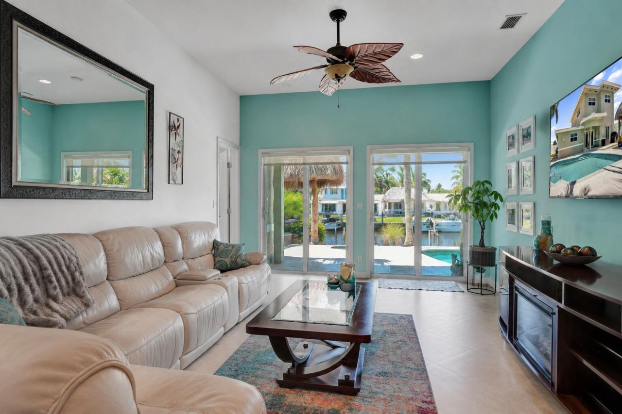 240 SE 3rd Court, Pompano Beach, FL 33060 Photo