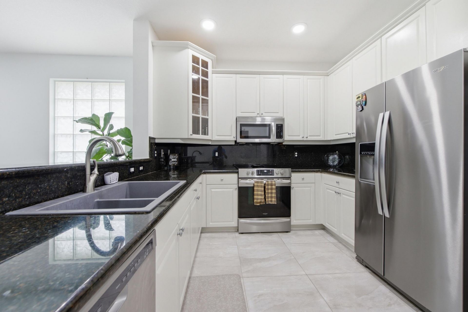 732 Belle Grove Lane, West Palm Beach, FL 33411 Photo