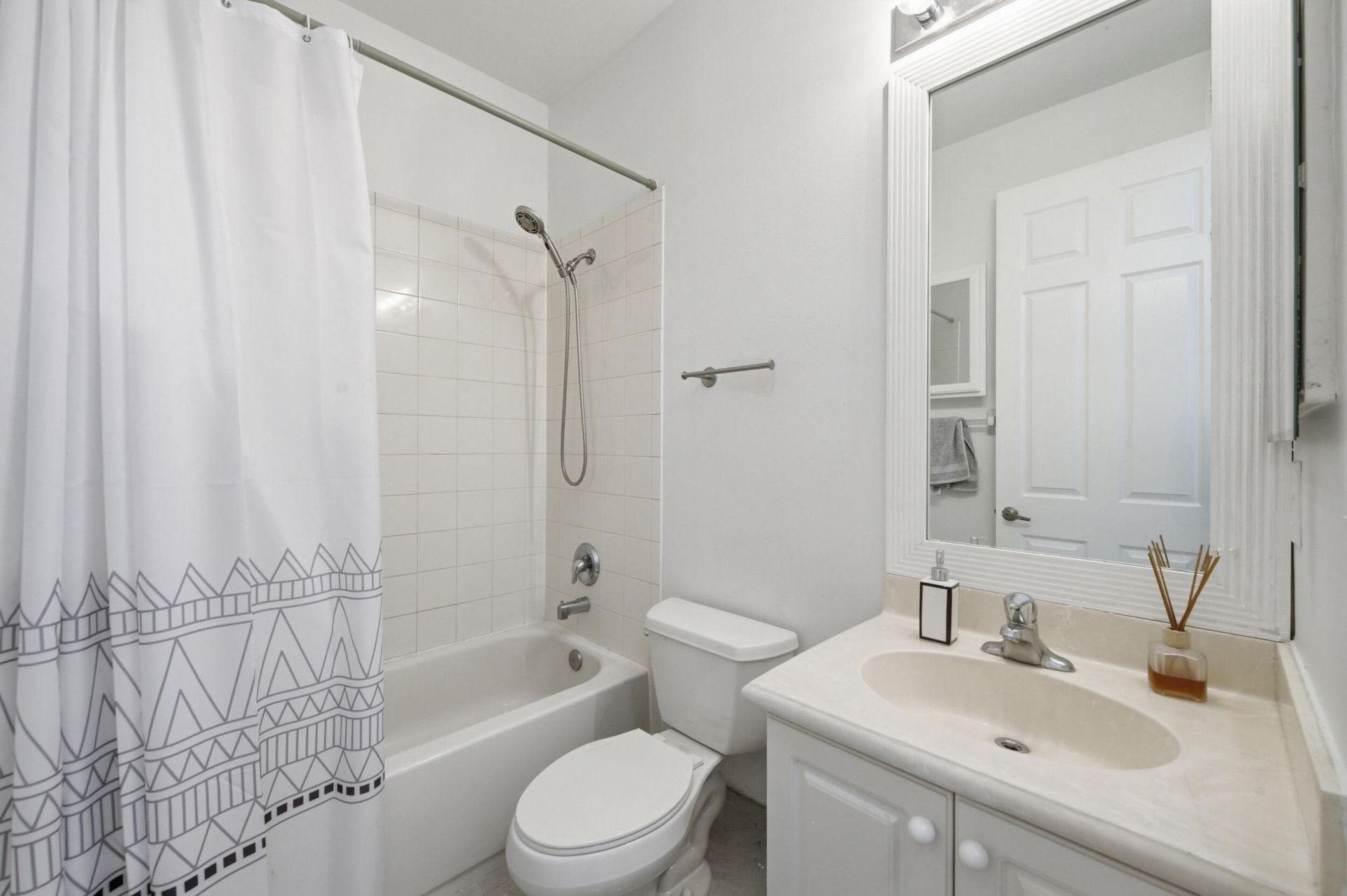 732 Belle Grove Lane, West Palm Beach, FL 33411 Photo