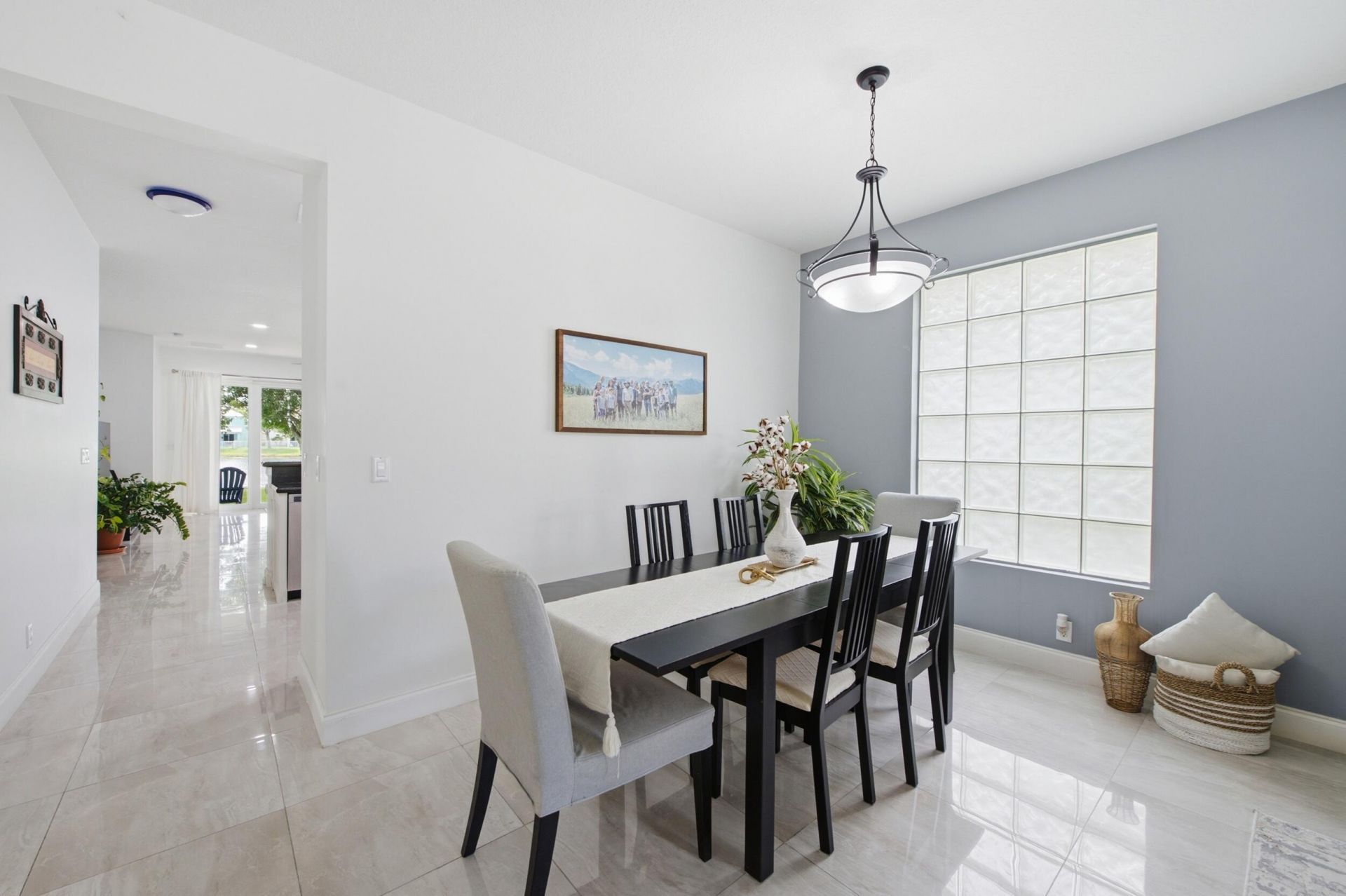 732 Belle Grove Lane, West Palm Beach, FL 33411 Photo