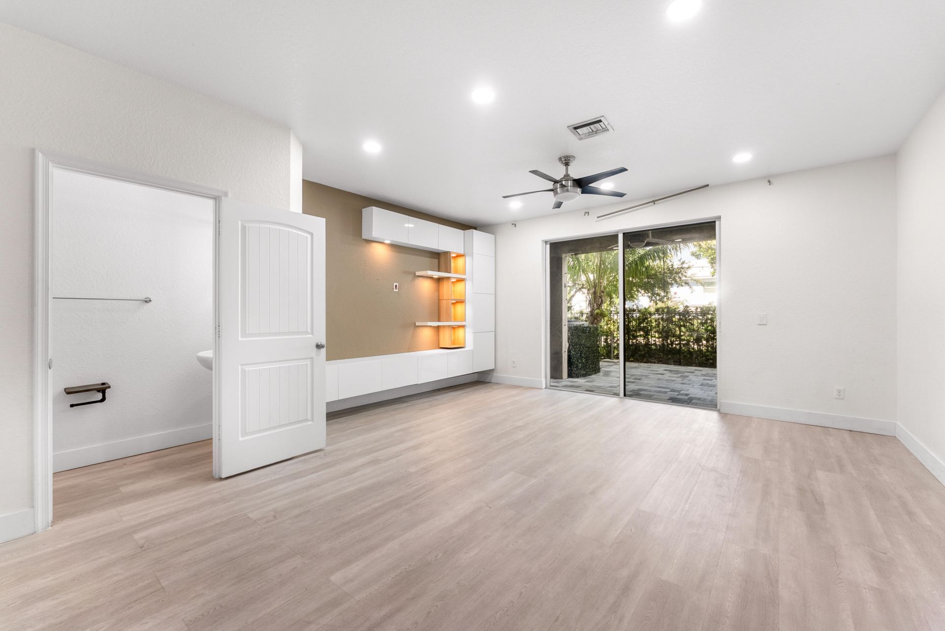 354 SE 1st Way, Unit 354, Deerfield Beach, FL 33441 Photo