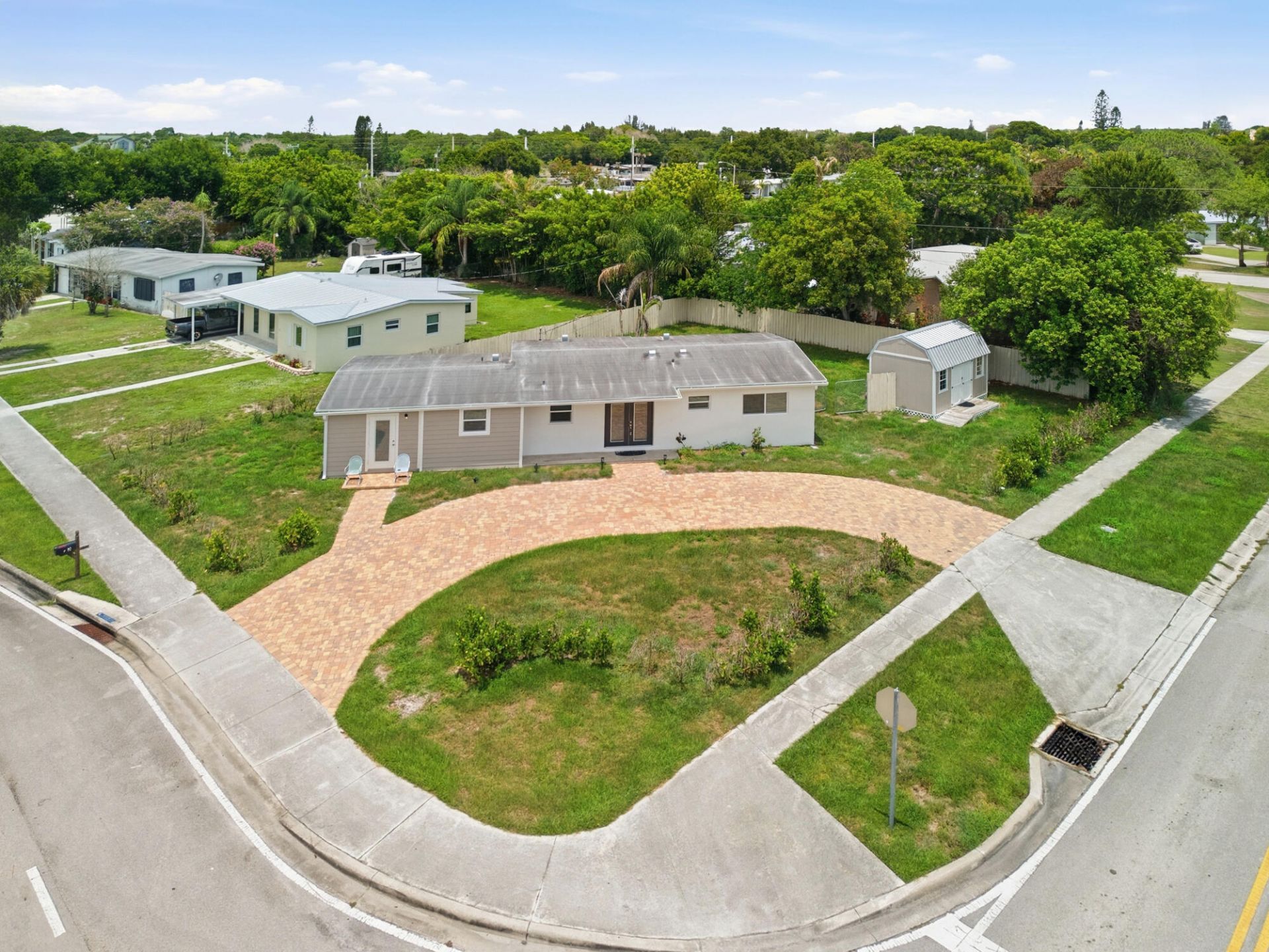 225 SE Airoso Boulevard, Port Saint Lucie, FL 34983 Photo