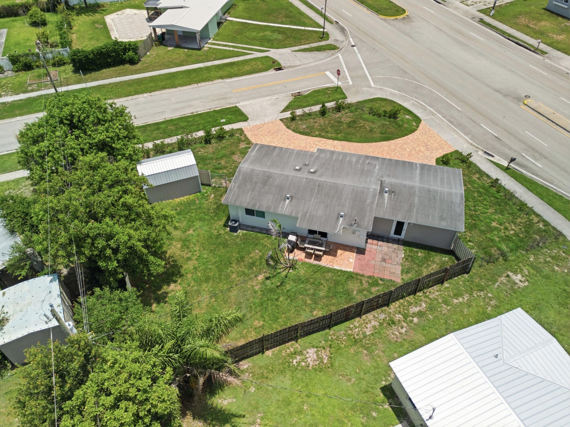 225 SE Airoso Boulevard, Port Saint Lucie, FL 34983 Photo