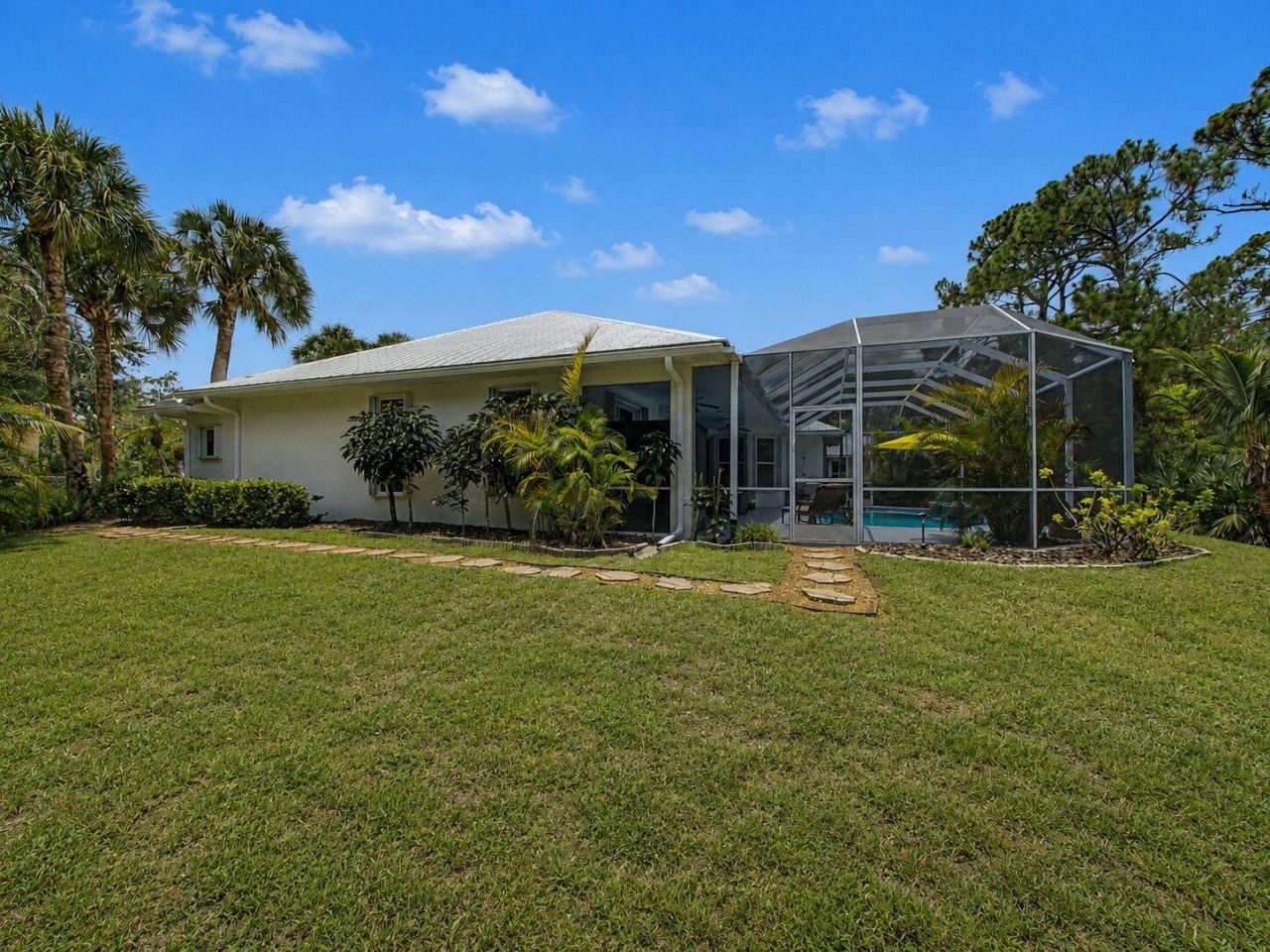 8780 SW Fishermans Wharf Drive, Stuart, FL 34997 Photo