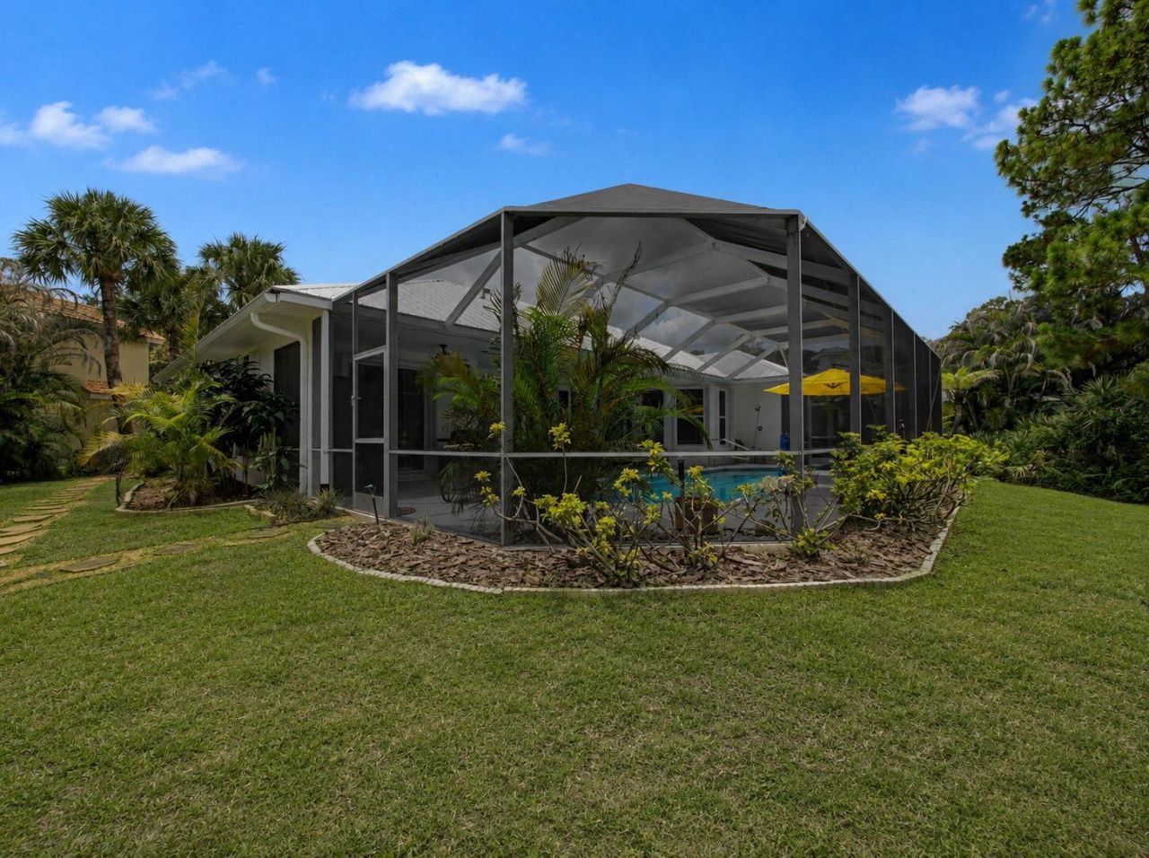 8780 SW Fishermans Wharf Drive, Stuart, FL 34997 Photo