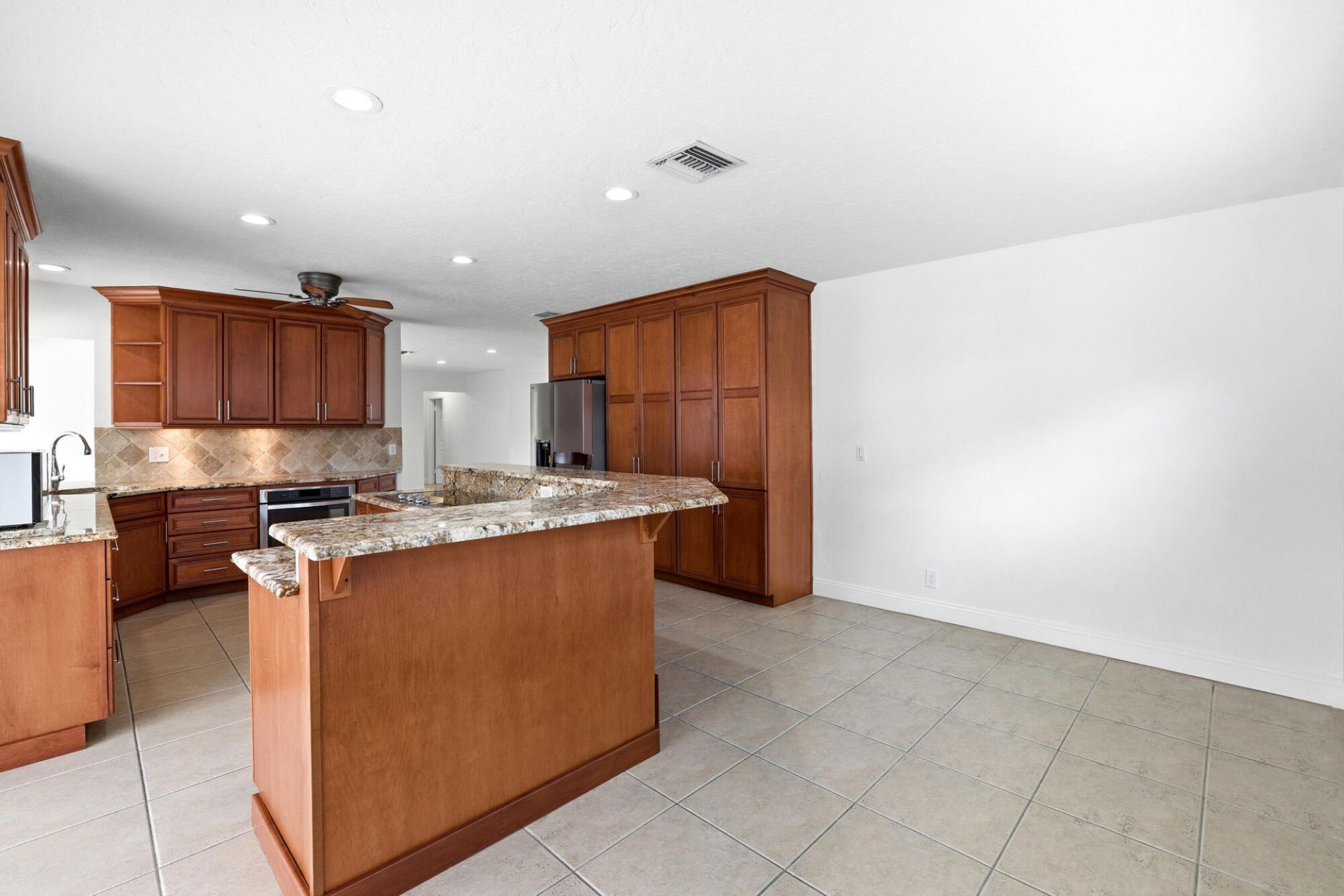 701 SW 27th Place, Boynton Beach, FL 33435 Photo