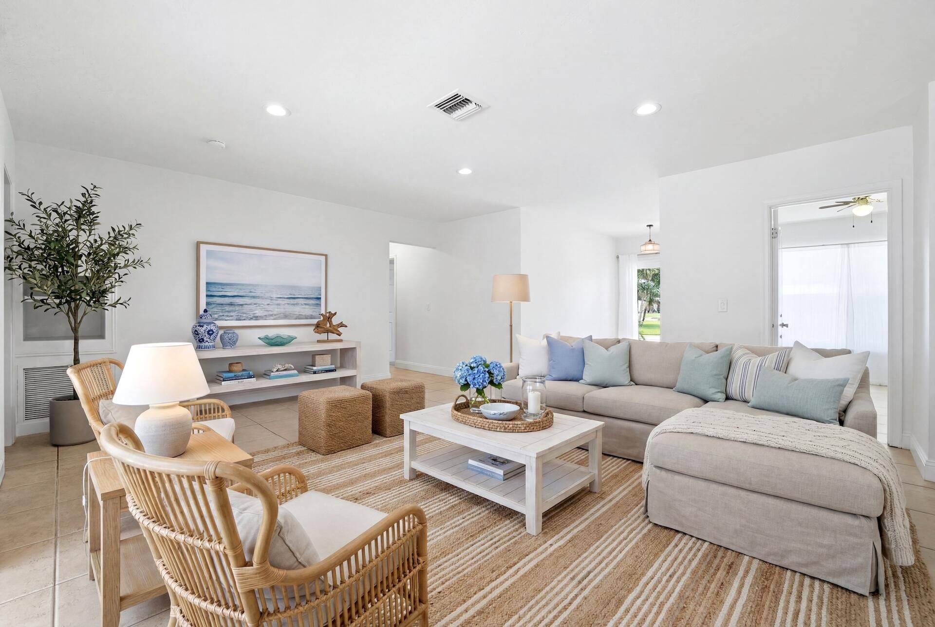 701 SW 27th Place, Boynton Beach, FL 33435 Photo