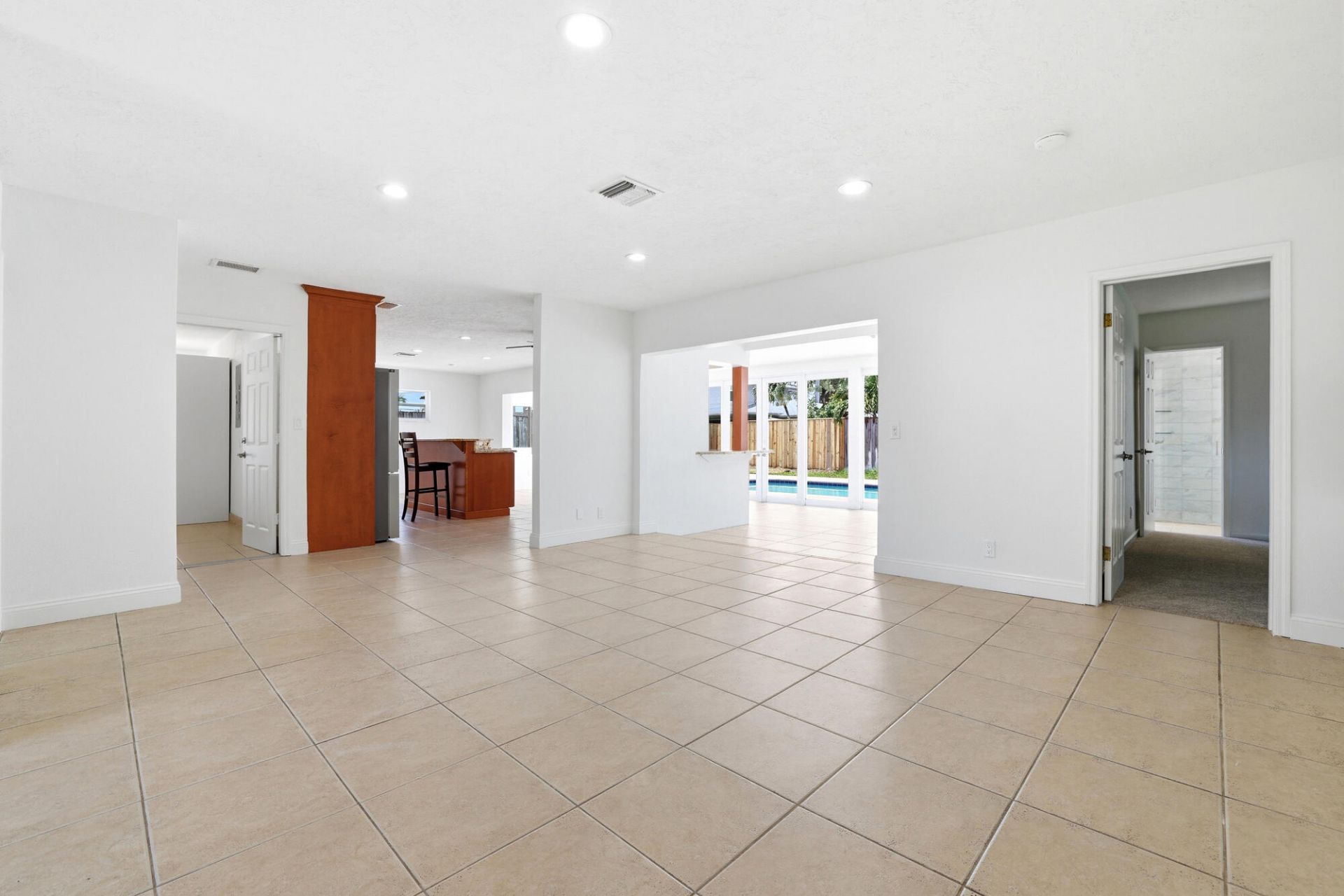 701 SW 27th Place, Boynton Beach, FL 33435 Photo
