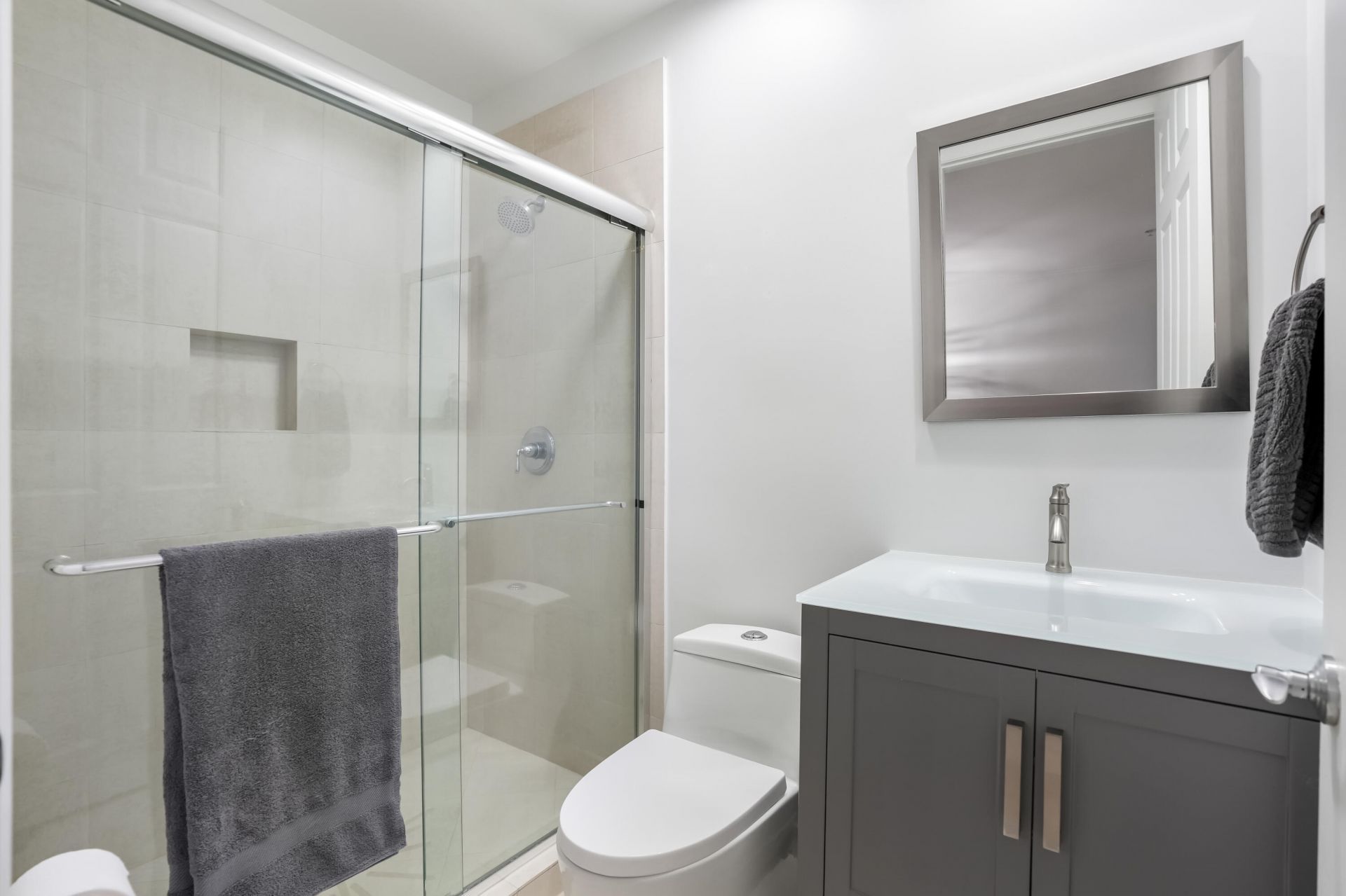 2609 NE 14th Avenue, Unit 114, Wilton Manors, FL 33334 Photo