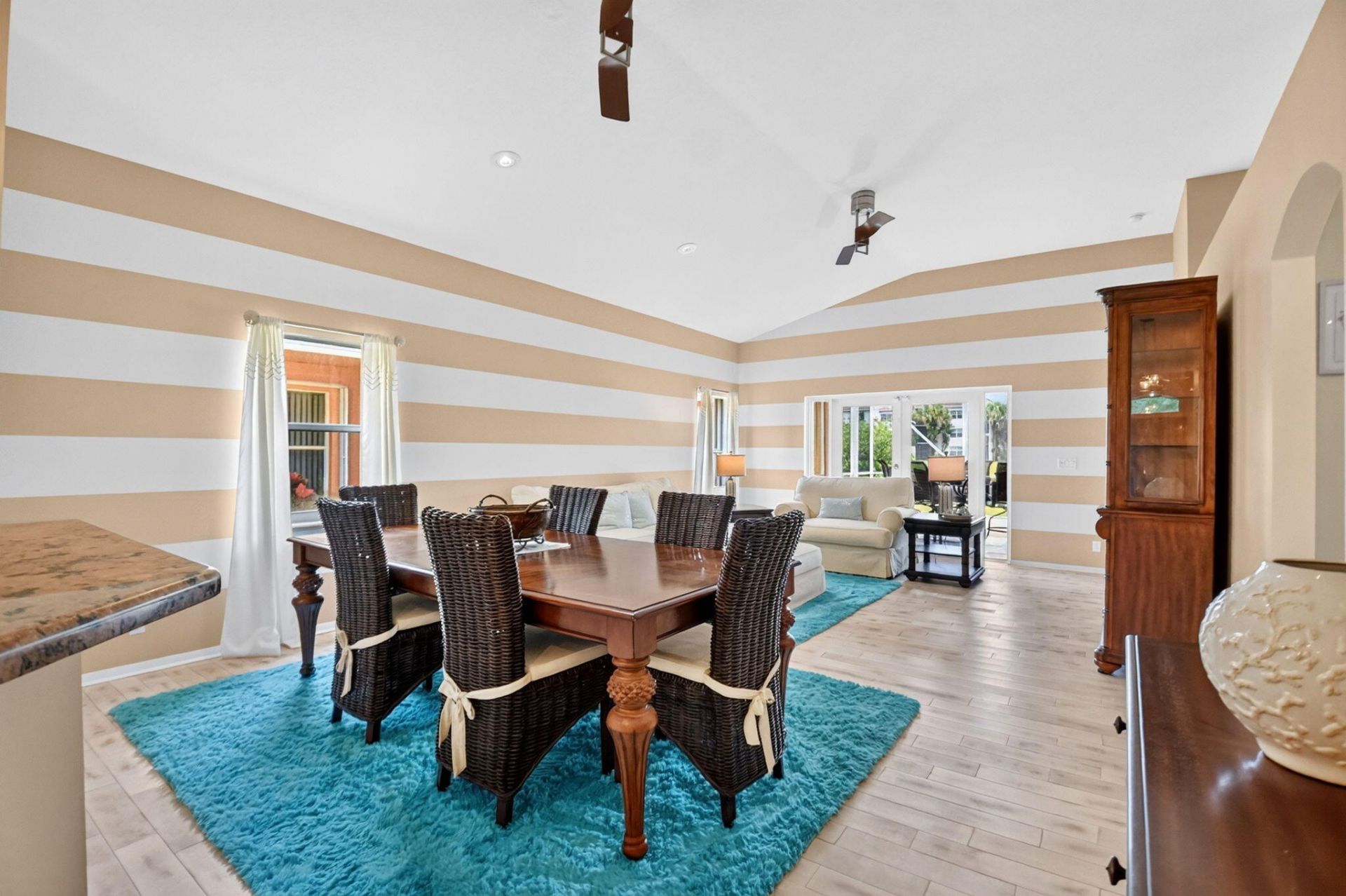 8021 Via Hacienda, Riviera Beach, FL 33418 Photo