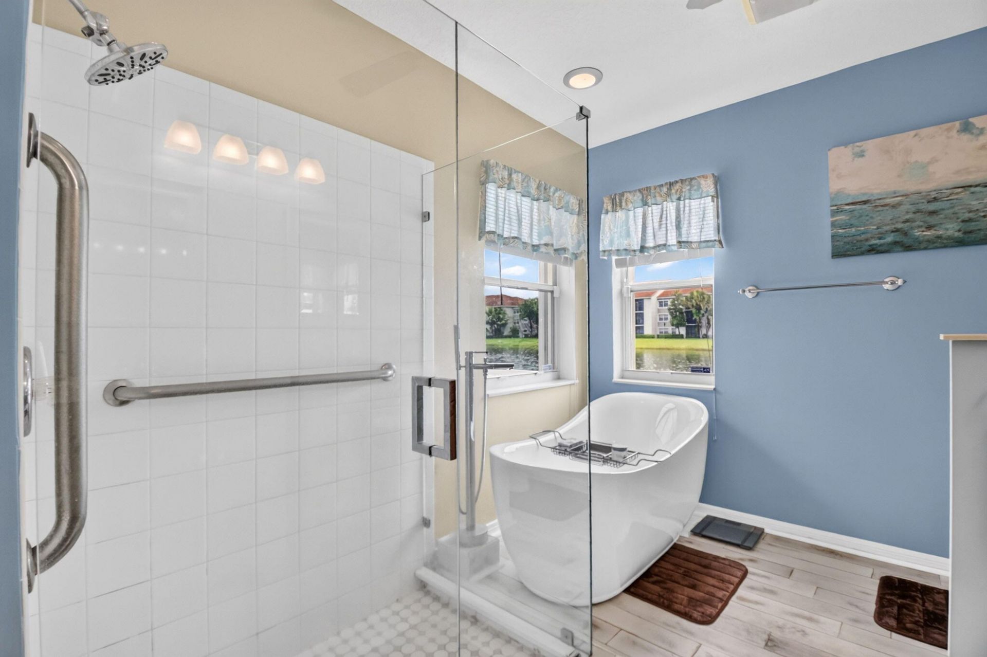 8021 Via Hacienda, Riviera Beach, FL 33418 Photo