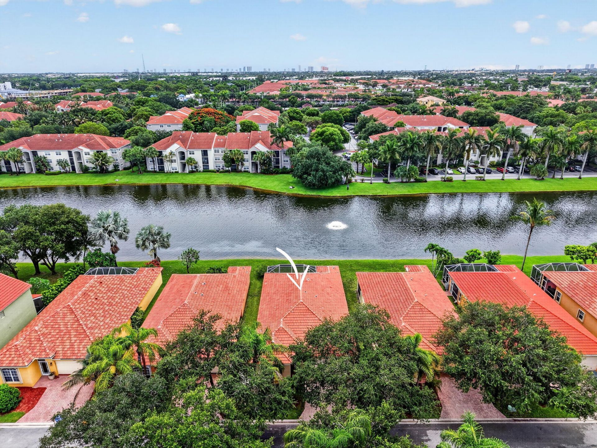 8021 Via Hacienda, Riviera Beach, FL 33418 Photo