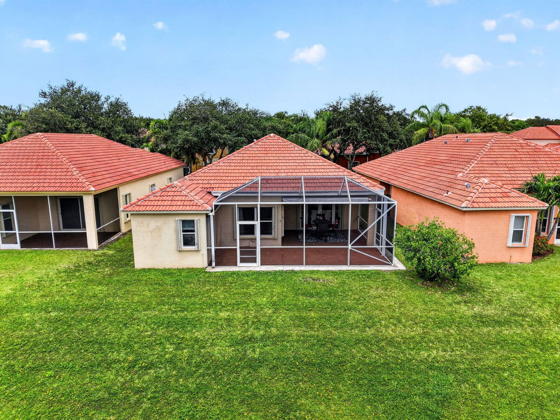 8021 Via Hacienda, Riviera Beach, FL 33418 Photo