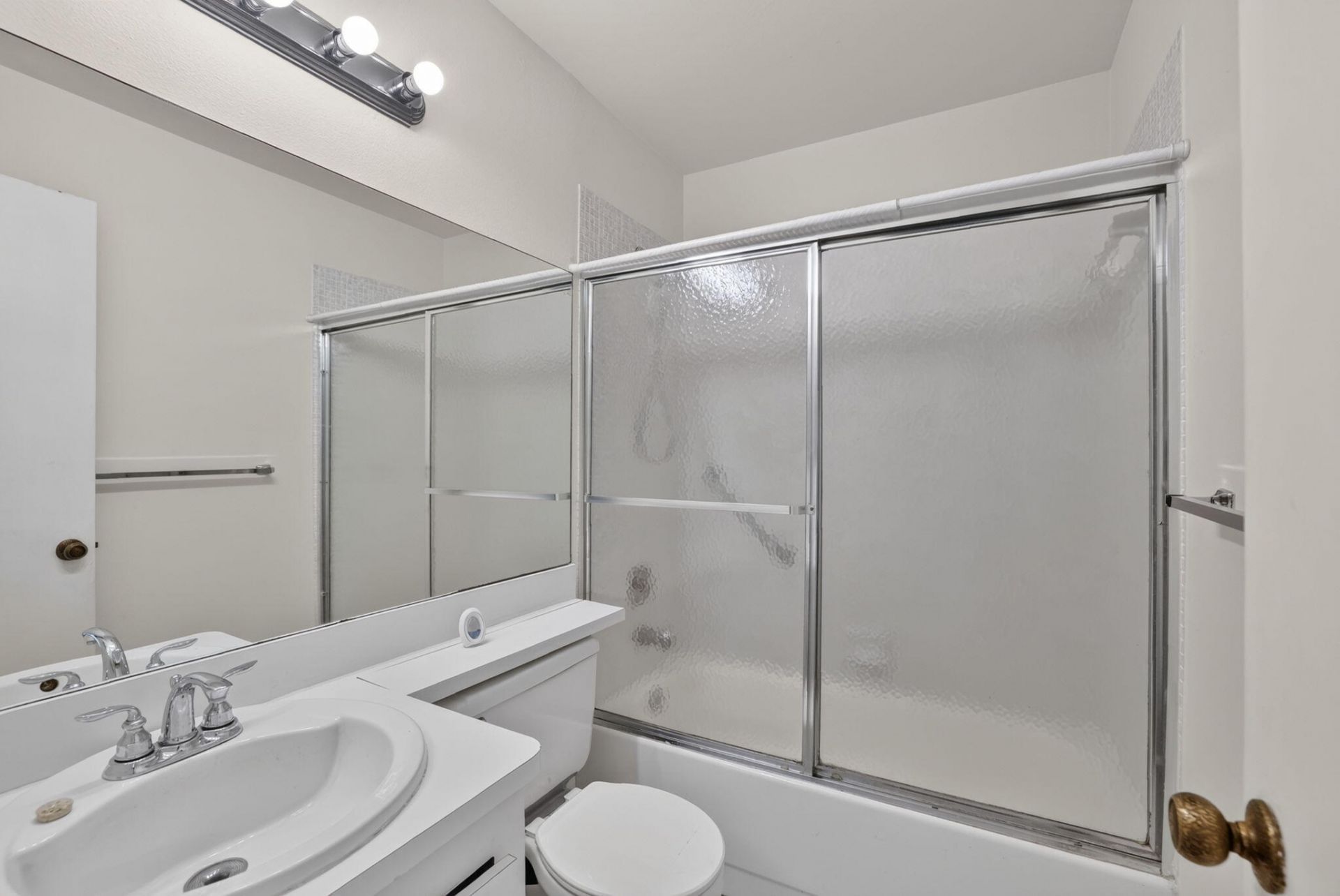 9141 Sunrise Lakes Boulevard, Unit 210, Sunrise, FL 33322 Photo