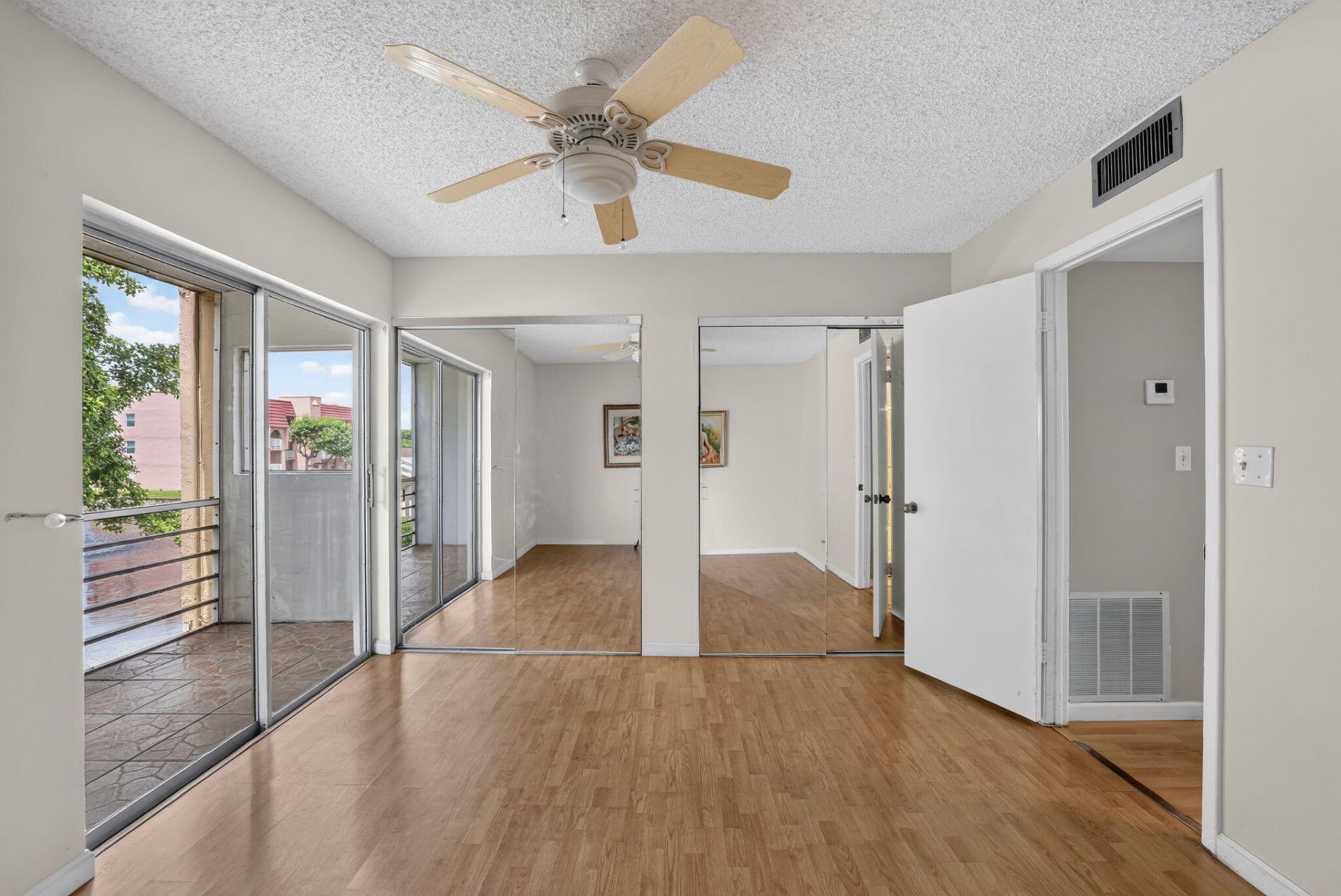 9141 Sunrise Lakes Boulevard, Unit 210, Sunrise, FL 33322 Photo