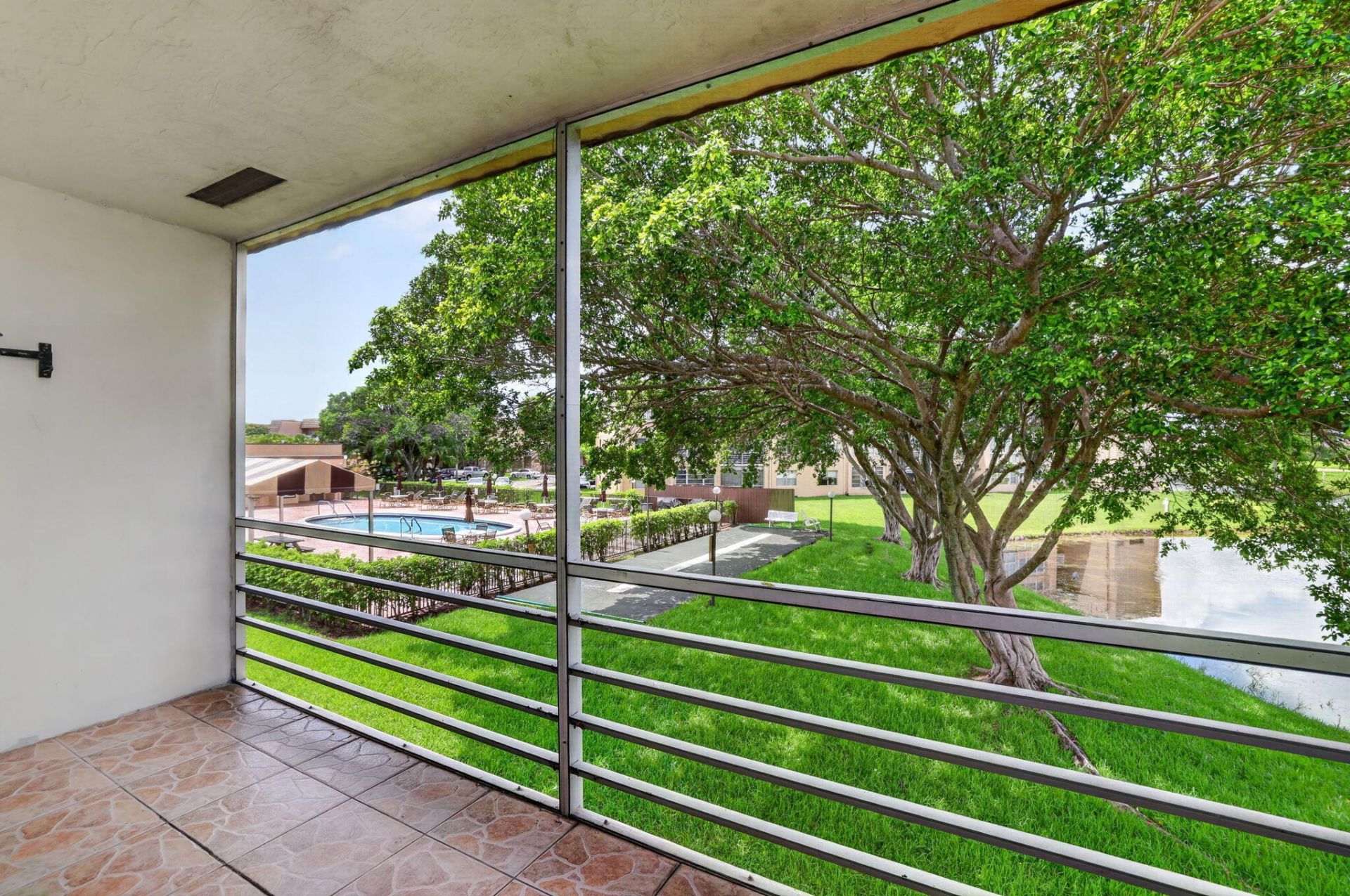 9141 Sunrise Lakes Boulevard, Unit 210, Sunrise, FL 33322 Photo
