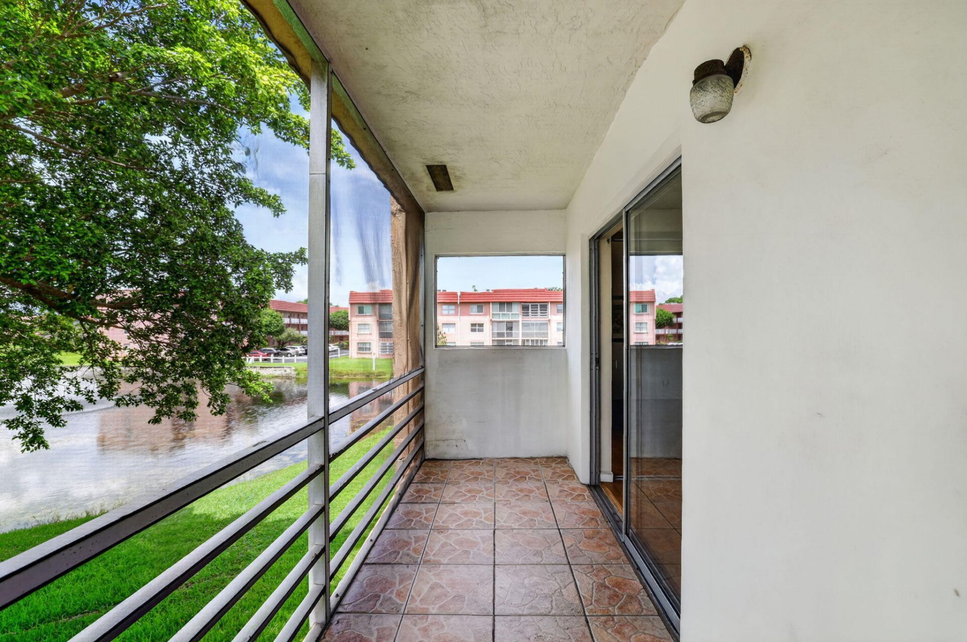 9141 Sunrise Lakes Boulevard, Unit 210, Sunrise, FL 33322 Photo