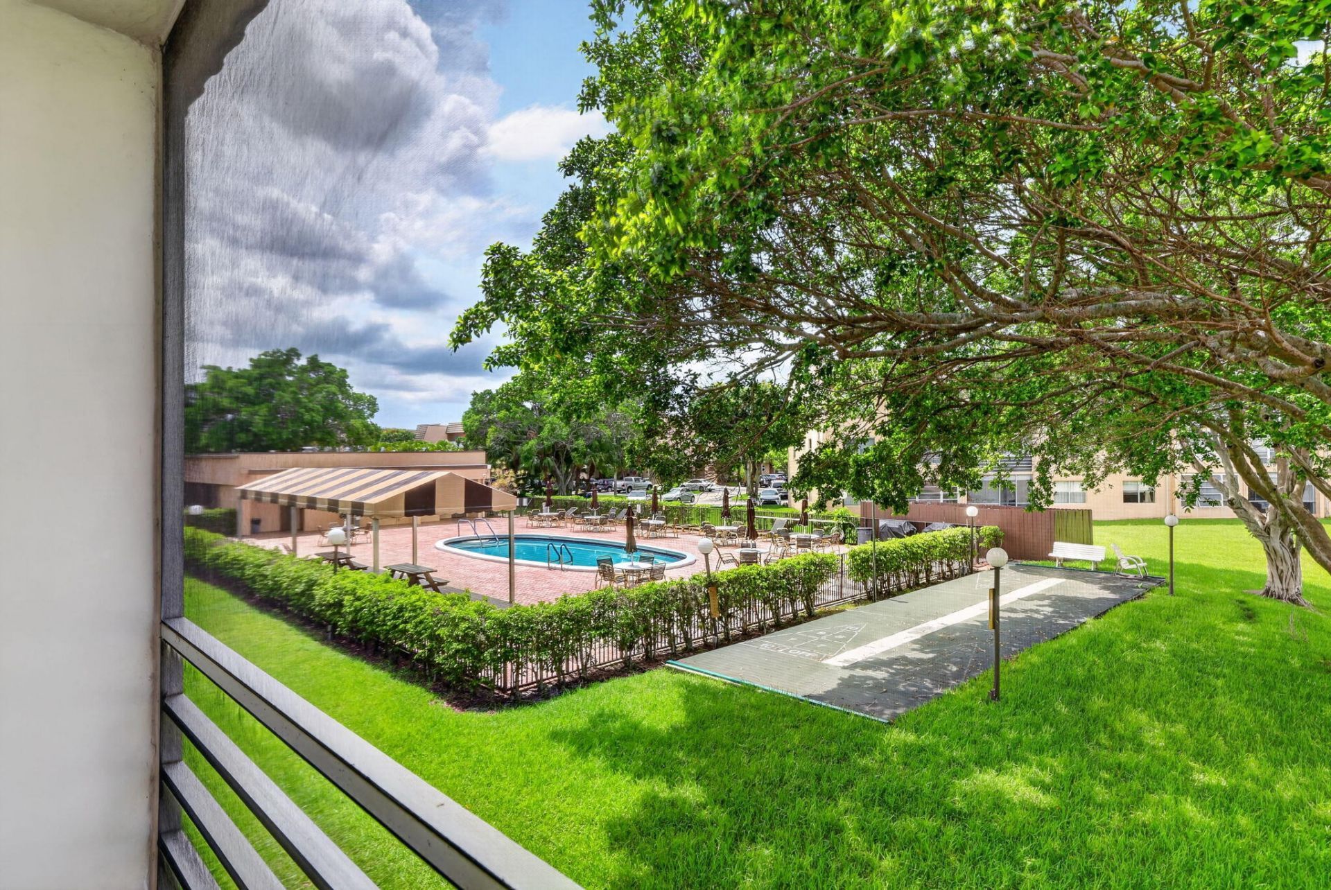 9141 Sunrise Lakes Boulevard, Unit 210, Sunrise, FL 33322 Photo