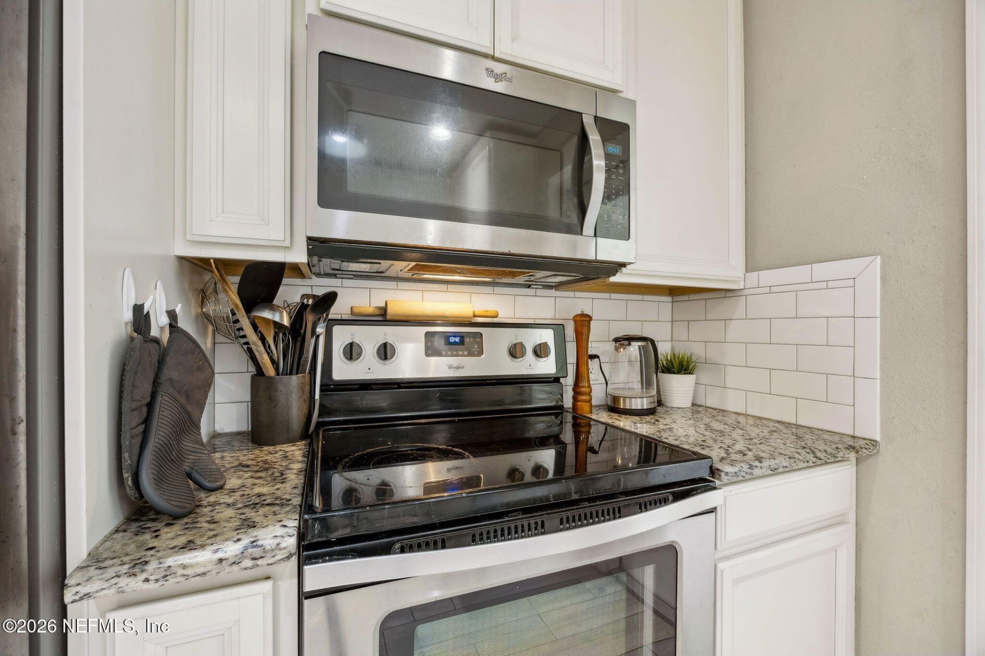 2846 Cherokee Circle W, Jacksonville, FL 32205 Photo