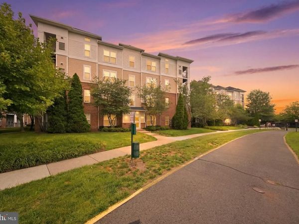 3850 LIGHTFOOT STREET, Unit 155, CHANTILLY, VA 20151